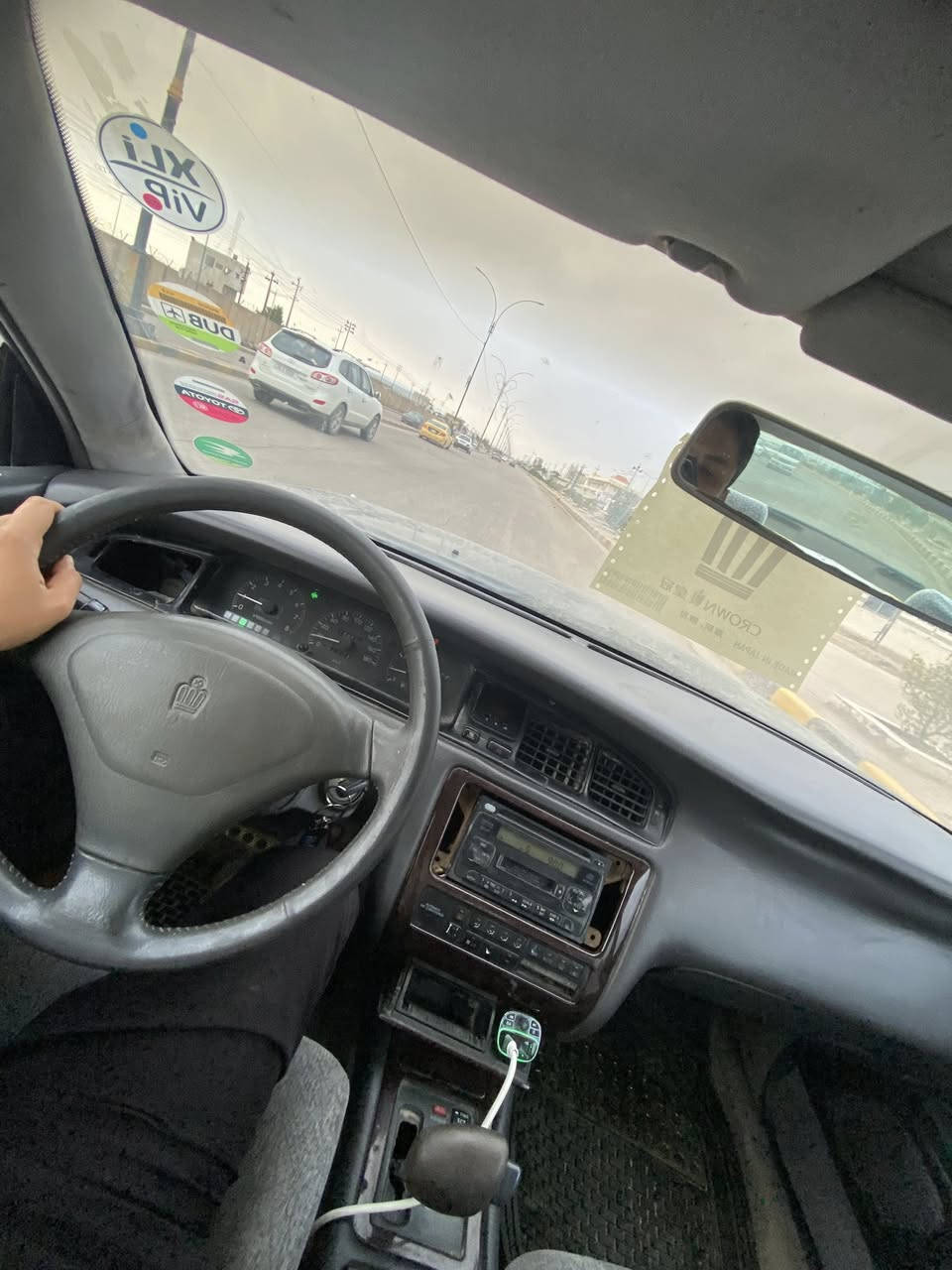 السلام عليكم بطه فصل 1994 للبيع او مراوس باوبترا.  رقم السياره بصره السنويه بعدها مامنتهيه السياره جاهزه حداديه تخم تاير صبغه جديده ومكفوله من العيب الشرعي والكصه والنقل جثه. نقصها فقط التبريد بي ليك السعر 54وبيها مجال الشراي اتصل وتدلل.   ***********
