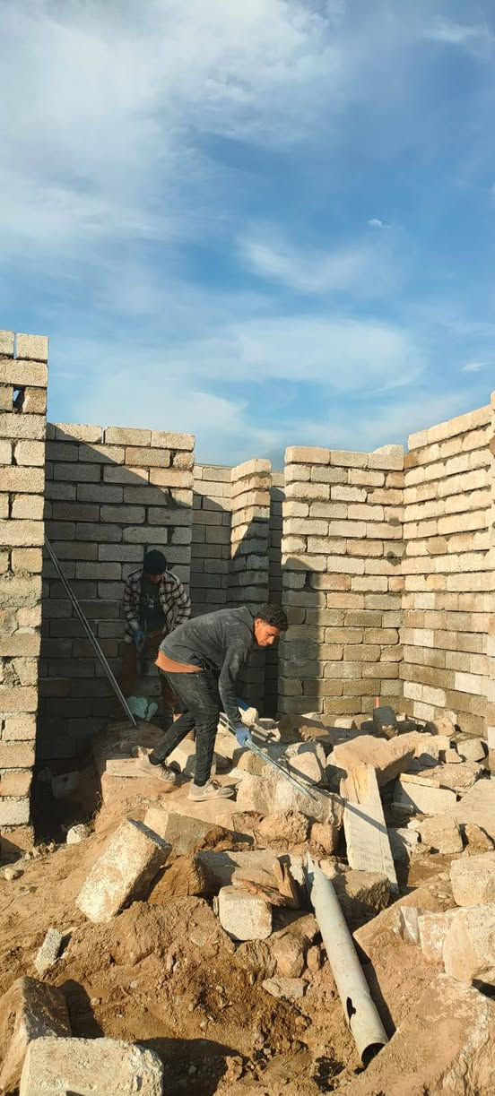 خلفه بناء
شاهول 
صونده توزين اساس 
اسعار مناسبه 
***********
