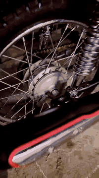 هاي الدراجه للبيع محرك تيربو مديل 25 بلاديه الشاصي رفيع كله بشرط دراجه...