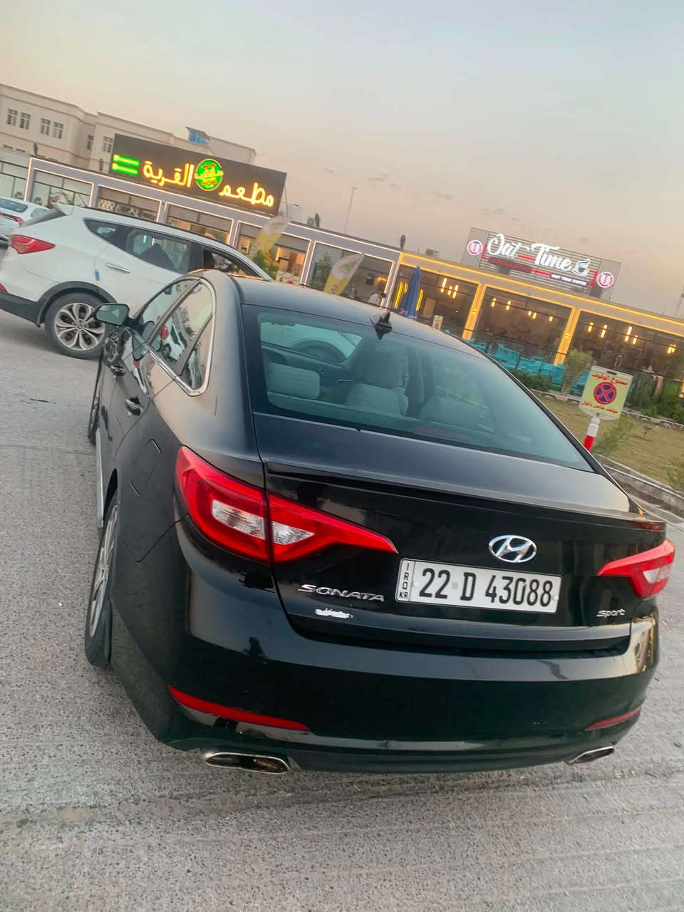 سوناتا 2017 sport اربيل GDi 2400 السعر بلاشش 105 وبيها مجال 💸
مكاني النجف الاشرف

واتس : *********** 

خط : ***********

متواجد 24⏳

المواصفات :

بأسمي 

كير مكينة كفالة 👌

تدفئه تبريد ثـلج ❄️

حدادية 80% ✅

تحكم ستيرن 🖲️

لد حاجب 🚥

شاشة بلاد كاربلاي 🖥️

مثبت سرعة ➰

سبورت - أيكو - نورمال ⛽️

نظام فرامل ABS ✋

ويل كب 17 تخم تاير 🛞

اشأير مري 🔛

بعد بيها مواصفات معروفه 

الإضاءة: مصابيح أمامية وخلفية مميزة وإضاءة نهارية LED

زوج لايتات جدد 

التفاصيل خاص او الاتصال متواجد
