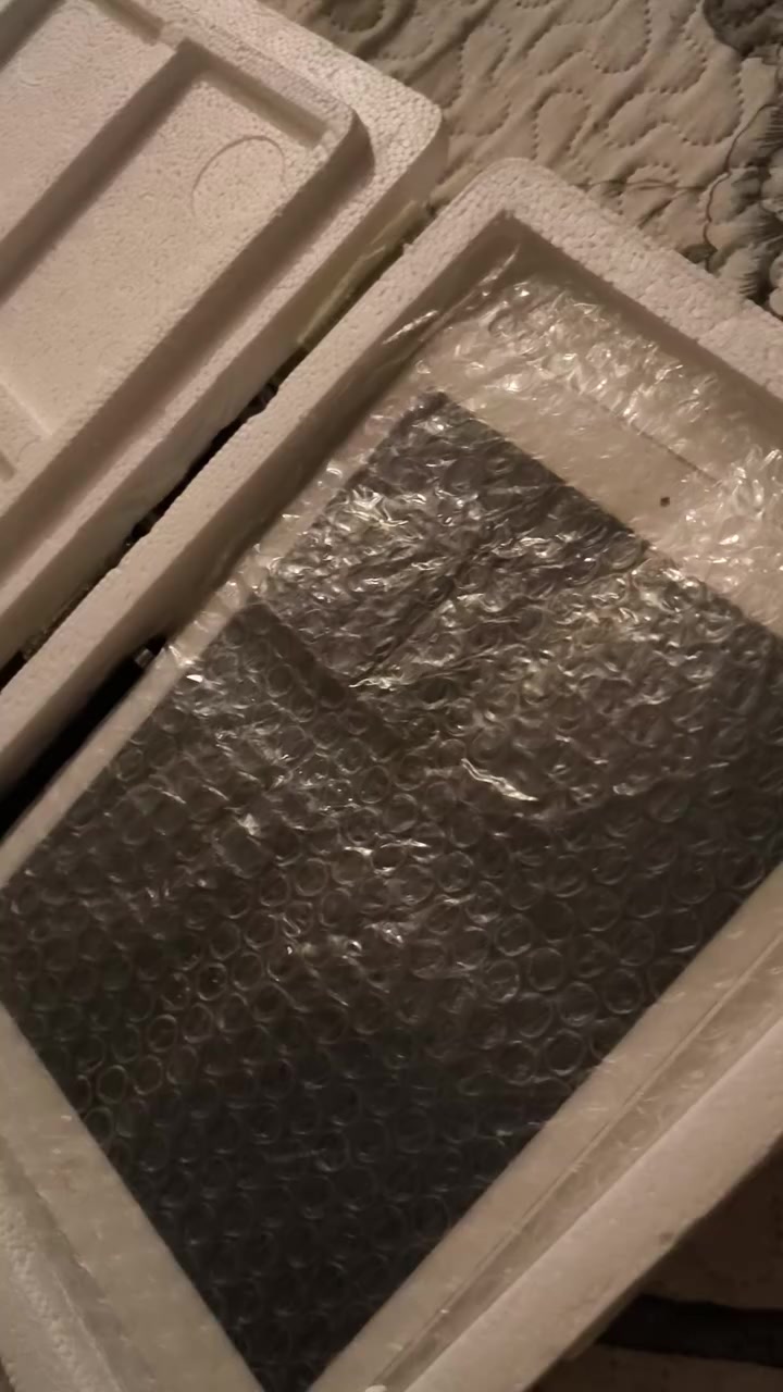 آيباد ابل- Air 1 – 16GB – WiFi – نظيف – شغال 100%”


**إذا كنت صاحب هذا الإعلان وتريد حذفه لأي سبب، رجاءا أرسل رسالة إلى الدعم الفني**