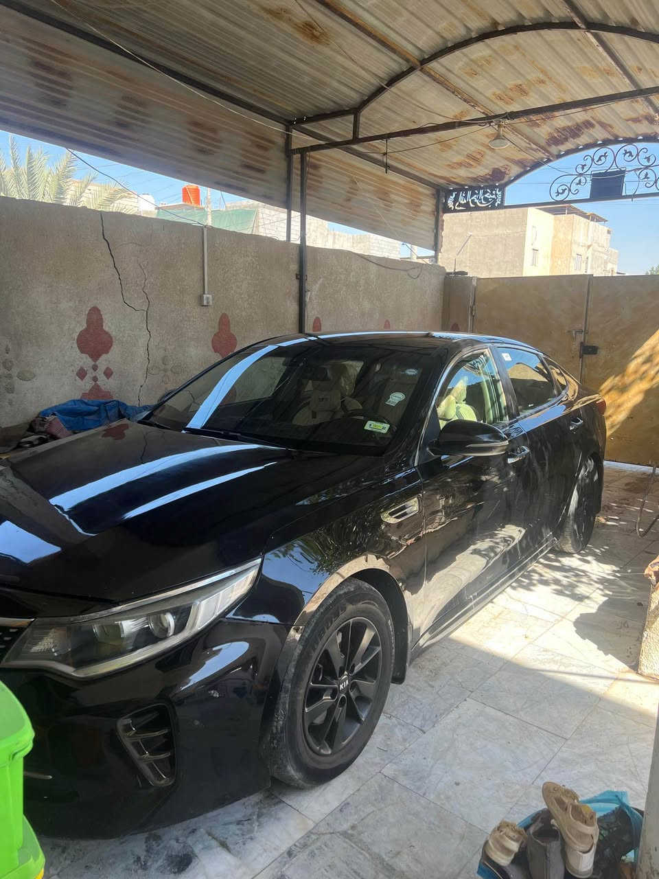 اوبتيما ١٦ وارد أمريكي داخله كلين وهنا بلعراق بيه بنيد تبديل وبيه بأرب باب السايق السياره جاهزه مكينه وكير وحداديه وتخم تاير رقم سليمانيه جديد للبيع أو مراوس *********** السعر ١١٧ البصرة, العراق
