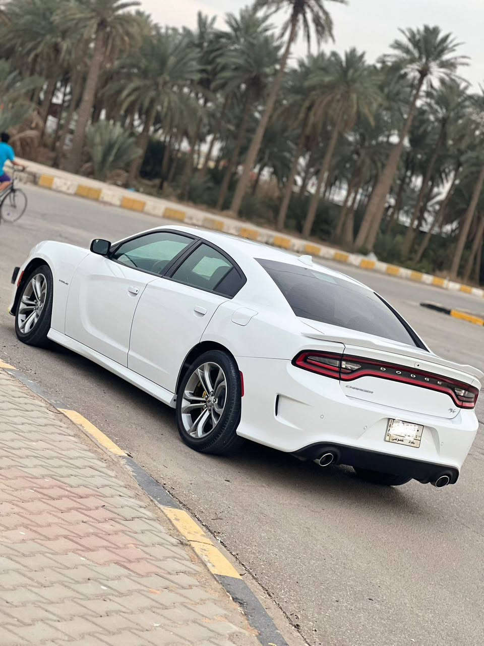 جارجر R/T 21
الحادث بنيد مبدل فقط وموجود البنيد الاصلي مالته تكدر تصلحه وترجعه بي ضرر بسيط موجود بالصور 
وبيه تصليح بسيط بخشم الجاملغ 
سيارة ستوك ع وضع الشركة اني مستورده 
ماشيه 47 صور الحادث مرفقه مع الصور 
مكان السيارة بالحلة 
للاستفسار ***********
