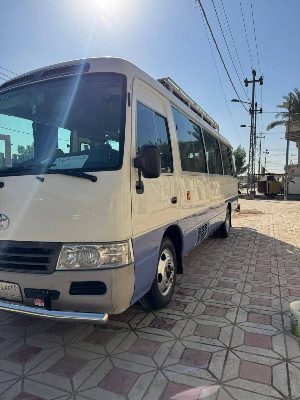 كوستر ١٤ لبيع كشن ستاركس كير مكينه اكسن على شرط لبجم مصبوغ وبيه شخطين بصفحه طويله صبغ ولباقي كفاله وسعر ٣١٥ تليفون ***********
