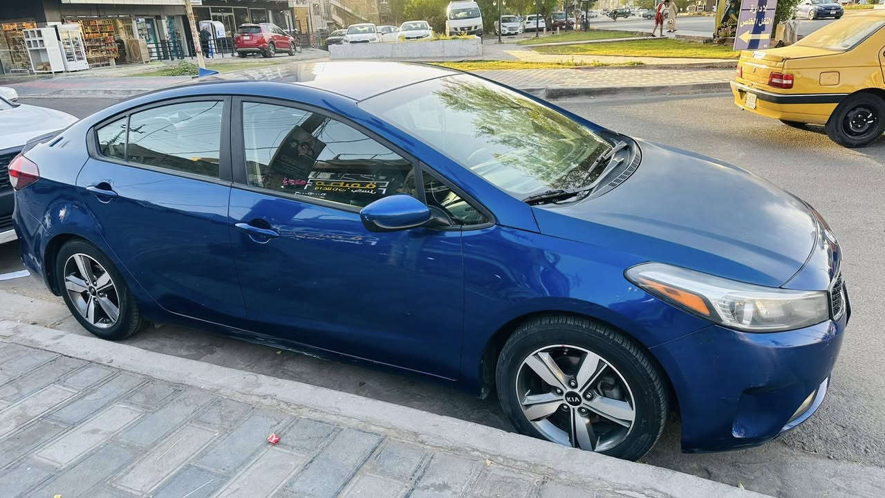 كيا فورتي 2018 وارد أمريكي فئة S
محرك 2000 دوش ماشية 69500 ميل

رقم بغداد ألماني بأسمي السيارة حادثها موضح بالصور

بدون دواخل بدون شاصي بدون ايرباك 

كير ومكينة وتبريد كفالة السيارة جاهزة بدون نقص 

مكاني بغداد السعر 119$ وبيها مجال للتواصل ***********
