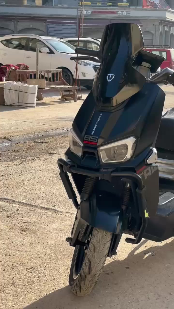 للبيع ماطور ريان صاعقه
الماطور كدام عين وضع شركه شرط عل فحص
سرعتو 75  ست بطاريات مسطره ملف 2500
السعر 1050 وبي مجال بسيط الاستفسار اتصل عل رقم *********** أو خاص
