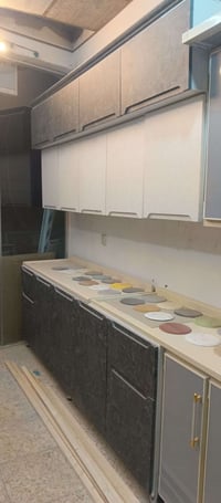 عرض خاص. كاونتر ملكي. الداخل المنيوم. تحشاة الهيكل بالخشب لمتانه الكاو...