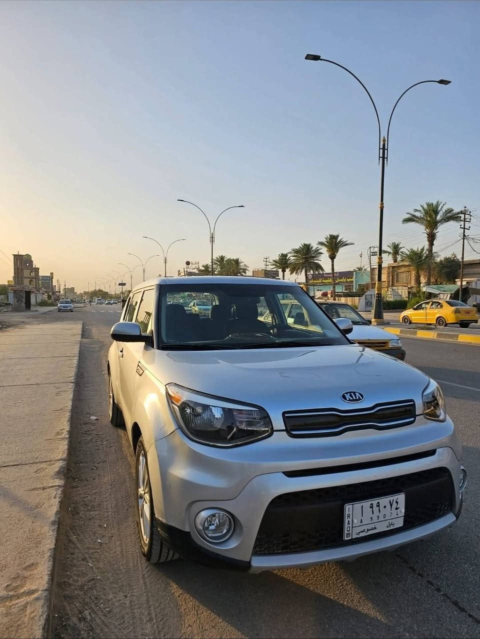 صول للبيع
2019 باسمي 
حادث خلفي بجم كبس 
مكينة 2000 
*********** بي واتساب 
سعرها 129 وبيهة مجال بسيط
مكاني حلة شارع 40
