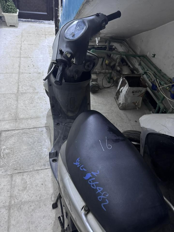 ماكس منغولي  

دراجة نظيفة ورمبه مصارلي 25 يوم من مشتريها كل شي شغال بيها بس الگفر مال محرك  مكسور  كهربائيات شغالة وكفر زين صوت محرك يخبل ما مفتوحة ابداً 

700 الف 

*********** واتساب واتصال او خاص
