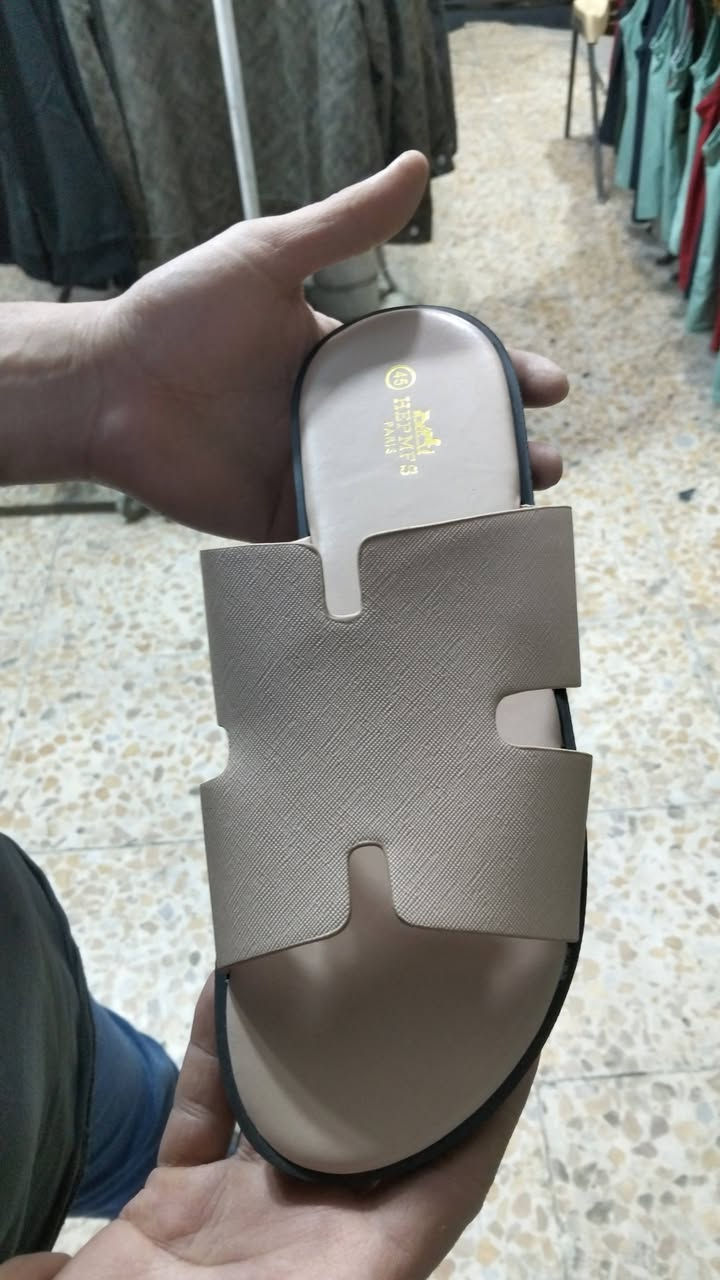 السعر 10,000 دينار شحاطه رجالي درجه اولى قياسات 40 الى 46 فقط


**إذا كنت صاحب هذا الإعلان وتريد حذفه لأي سبب، رجاءا أرسل رسالة إلى الدعم الفني**