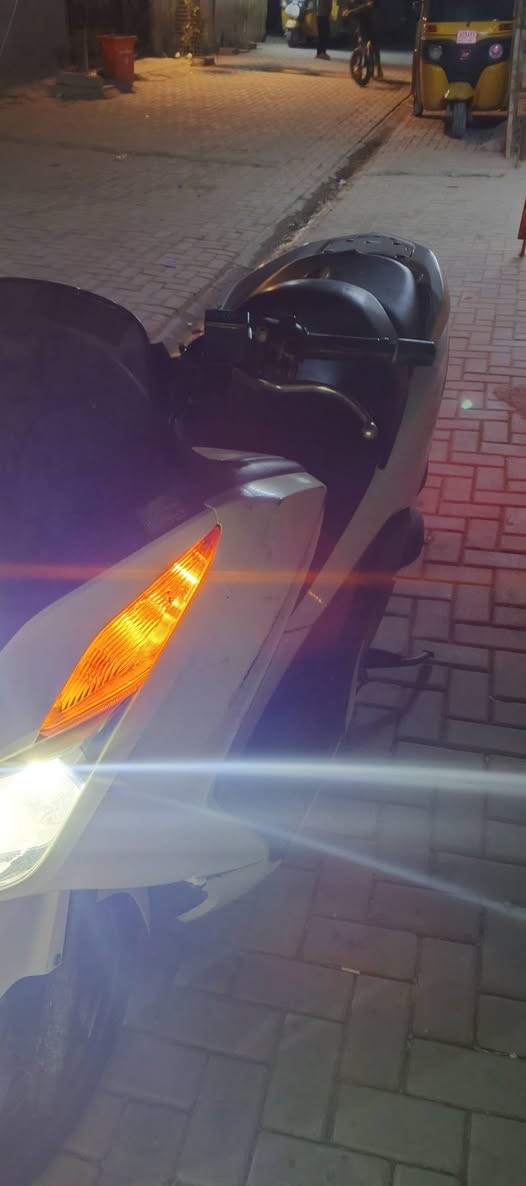 فورزه صفر 12 دراجه رمبه متروكه صار فوك السنه بعده حال الوكاله بيها شخوط بل بجم موضح بل صور رقمي *********** بغداد, العراق
