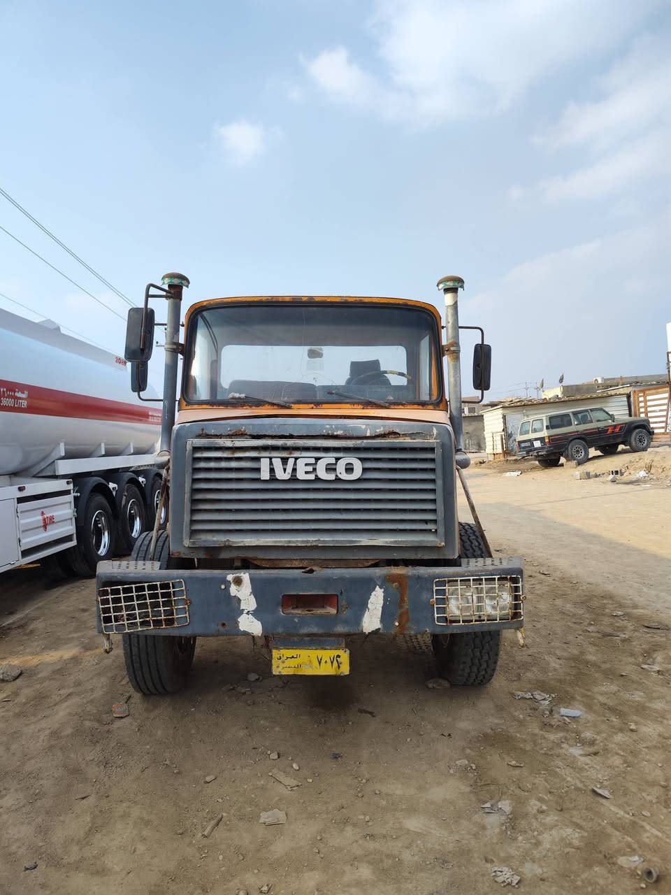 مايجروس البيع رقم بصره بدون تحويل مكينه 120افيكو مجموعه طيره كير فلر العنوان البصره الدير استفسار على رقم الهاتف ***********
