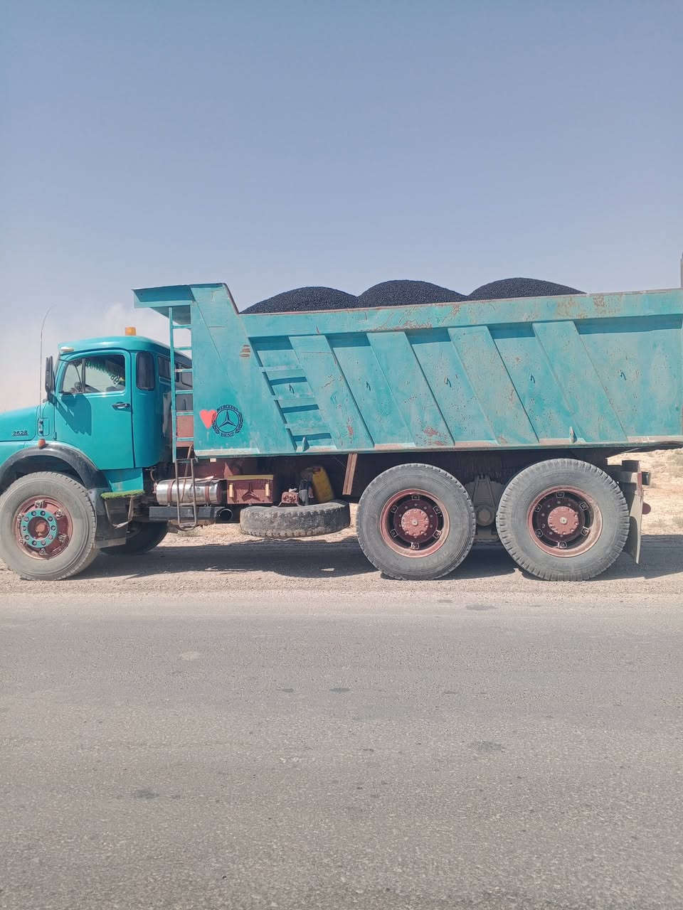 سلام عليكم لبيع اقجم موديل 80 بدي عمل قمارة مصبوغة شاصي مطول مجموعة بلادي كير 160 فقصتين جاهرة العمل تحويل مباشر مكان حصيبة الشرقية الاستفسار عل الرقم ***********ال ***********
