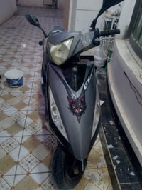 دراجه البيع كلها شغاله محرك مكفول السعر 200 وبي مجال 07881894888 الرما...