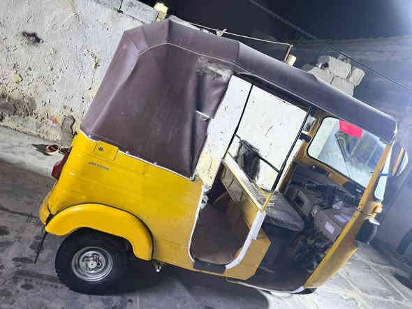 السلام عليكم تكتك للبيع مديل 2019 شهر 11 تكتك بسمي سنويه رقم انكليزي تكتك خير من الله كهربائيات كله شغاله تايرات جدد مجفته قبل 13 يوم كبريتر جديد العنوان العبيدي خبر وتدلل رقم تليفون ***********
