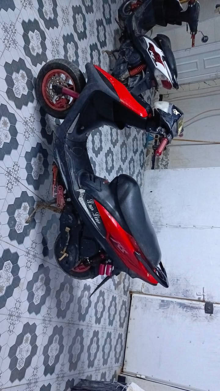 سلام عليكم دراجه ماكس عدله للبيع او مراوس مكينه مفتوحه دراجه جاهزه تخبل شلعه معدل فول مزوده تزويد خارجي يدات وياله شيال ستانه صالنصه رياضي الدراجه نكره سلف المكان مسيب حي المعلمين السعر ب 525 وبيه مجال هذا رقمي ***********
