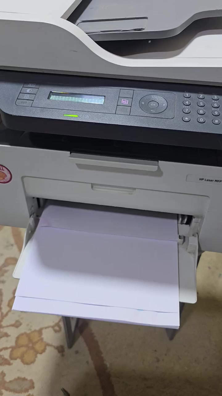 طابعه موديل اسود وابيض hp laser   jet mfp 137fnwنظافه، 97بالميه واي فاي  تربط lan مع الشبكه فيدر لطبغ الكتب والملازم سرعه 22صفحه بالدقيقه طباعه وجهين يدوي
السعر 125الف
توصيل لكل المحافظات  ب24ساعه


**إذا كنت صاحب هذا الإعلان وتريد حذفه لأي سبب، رجاءا أرسل رسالة إلى الدعم الفني**