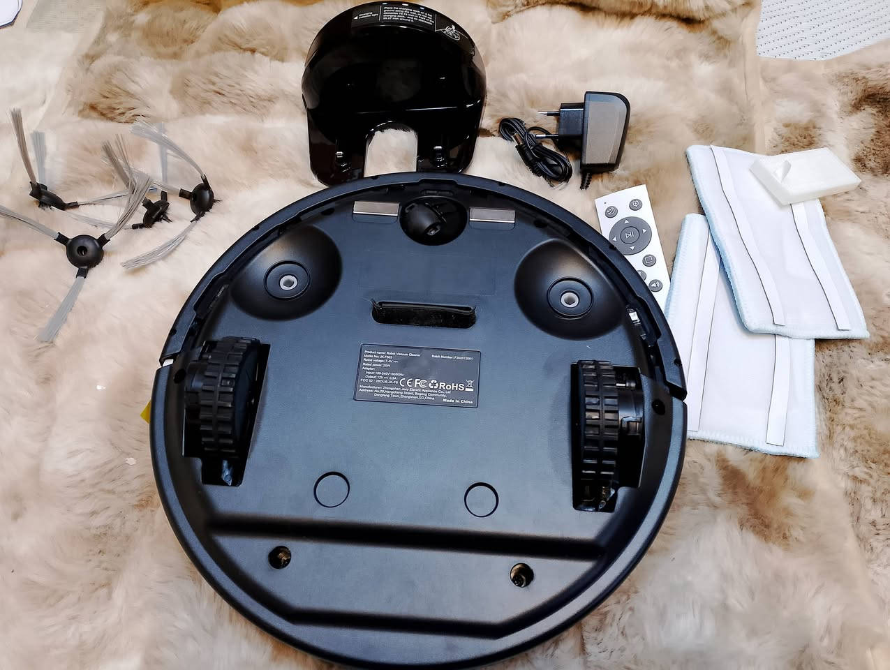 السلام عليكم 
روبوت تنظيف 
السعر 50,000 مع التوصيل


**إذا كنت صاحب هذا الإعلان وتريد حذفه لأي سبب، رجاءا أرسل رسالة إلى الدعم الفني**