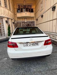 للبيع مارسيدسE200 موديل 13 فول مواصفات  ماشية 183 km رقم اربيل بأسمي ك...