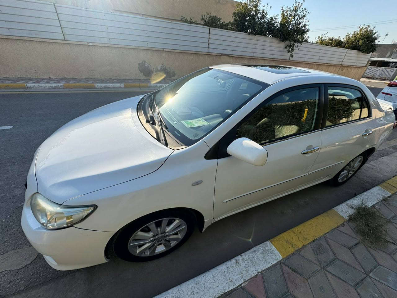 السلام عليكم كورلا ٢٠٠٨ وكاله ماخذها مواصفات ماشية ١٤٩ بدون ضربة طخات بسيطة فقط رايدها ١١٥ وبيها مجال بسيط لشراي مكاني الدورة رقم هاتف ***********
