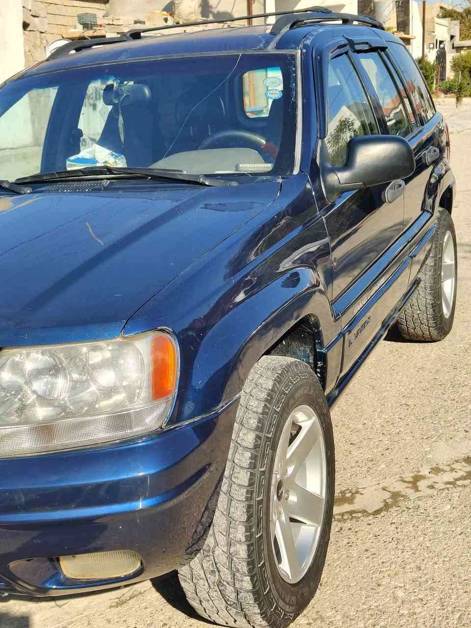 جیب شروكی لون نیلی مودیل 2000 ،تبریت حار و بارد، كیر مكینة خیر من الله 8vدواخلها كل نضیف،  كشن هیتر ،كیر اتو، دبل اكسل ، ثلاث قطع بیها سبغ بدون دواخل ،جام كاربایی ، تایات نص جبلی ،  سیار ماشاءالله حیل نظیف،  سعر77بیهامجال شویە للطیبین ، رقم آنكلیزی  سلیمانیة بسمی، رقم سنویة كل جدید***********
***********
