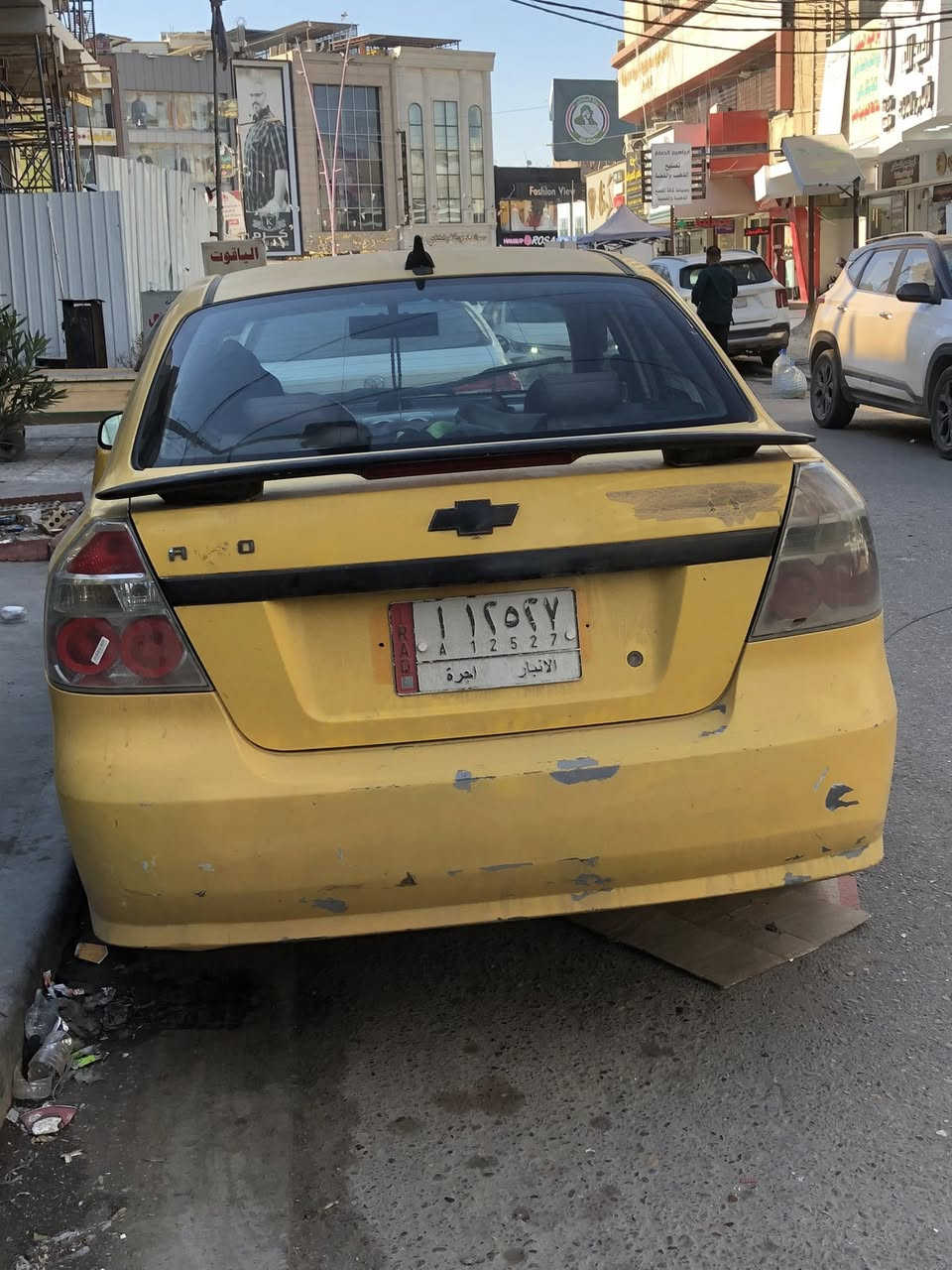 للمراوس فقط شعندك نزل.      افيو 2008 وارد امريكي.      ضربتهه چاملغ امامي عكس السايق مكاني بغداد  ***********
