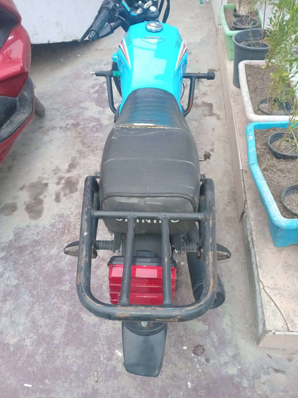 سلام عليكم  دراجه شاينك موديل ((24))  البيع رايدها (( 900)) او بيها مجال دراجه نضيفه كلشي شغال بيها اروح بيها الدوام او ارجع البيت بس اوراق اصولي رقم *********** 👈 وتساب بي
