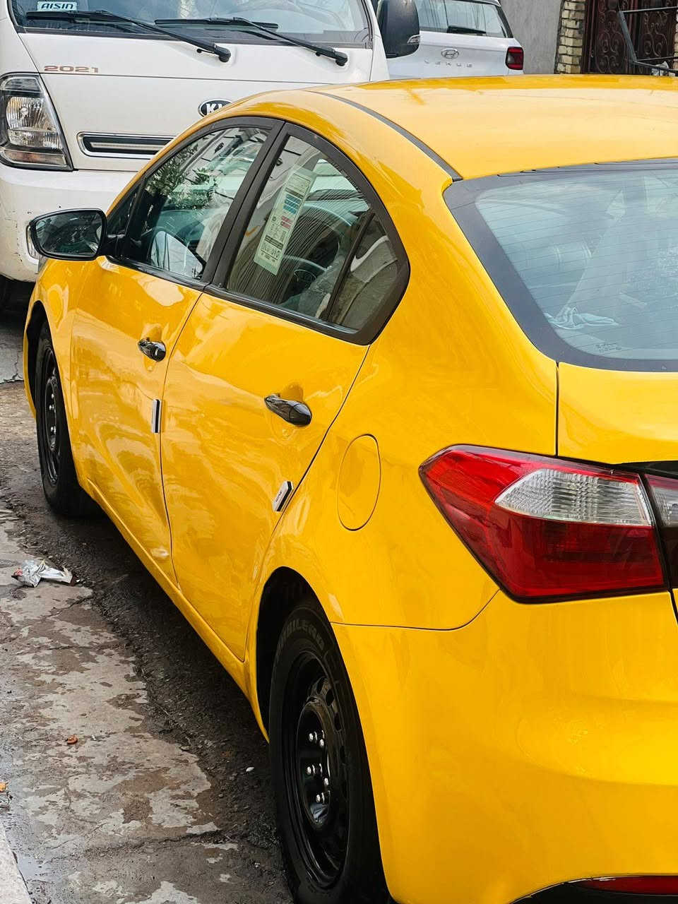 السلام عليكم
سياره فورتي موديل 15 
رقم صاحبه 
***********
