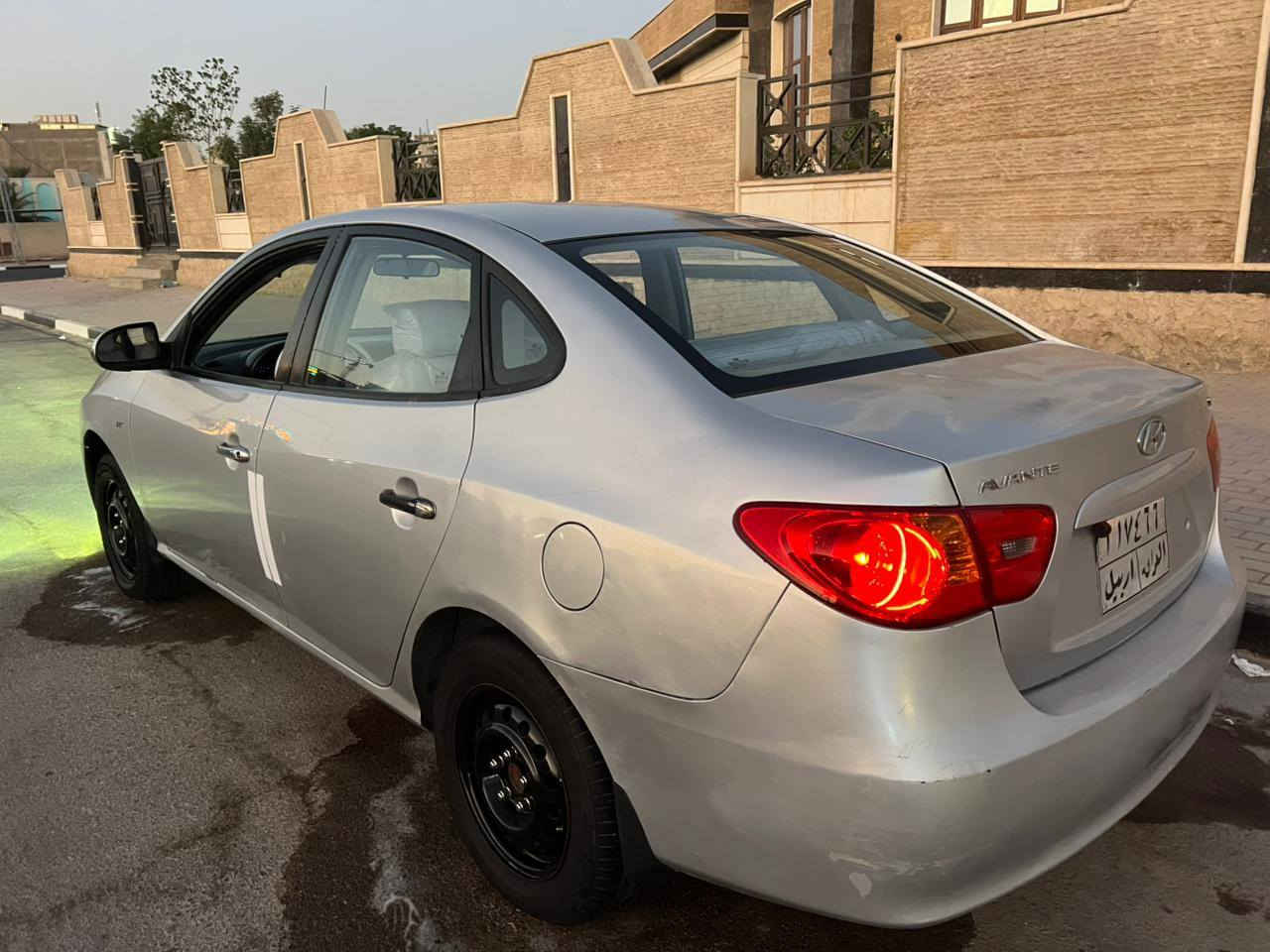 السلام عليكم
للبيع هونداي أفانتي 2008 خليجي 
سياره جديده متعوب عليها ماناقصها اي شي حداديه أماميه خلفيه جديده 
تبريد خير من الله 
مكينه وكير خيرمن الله 1600دكشن عالي 
سستم سماعات وشاشه وكامره 
بيها قطع صبغ بدون حادث شواصي سليمه فقط صبغ اثر جراد 
رقم أربيل السعر 88
***********
