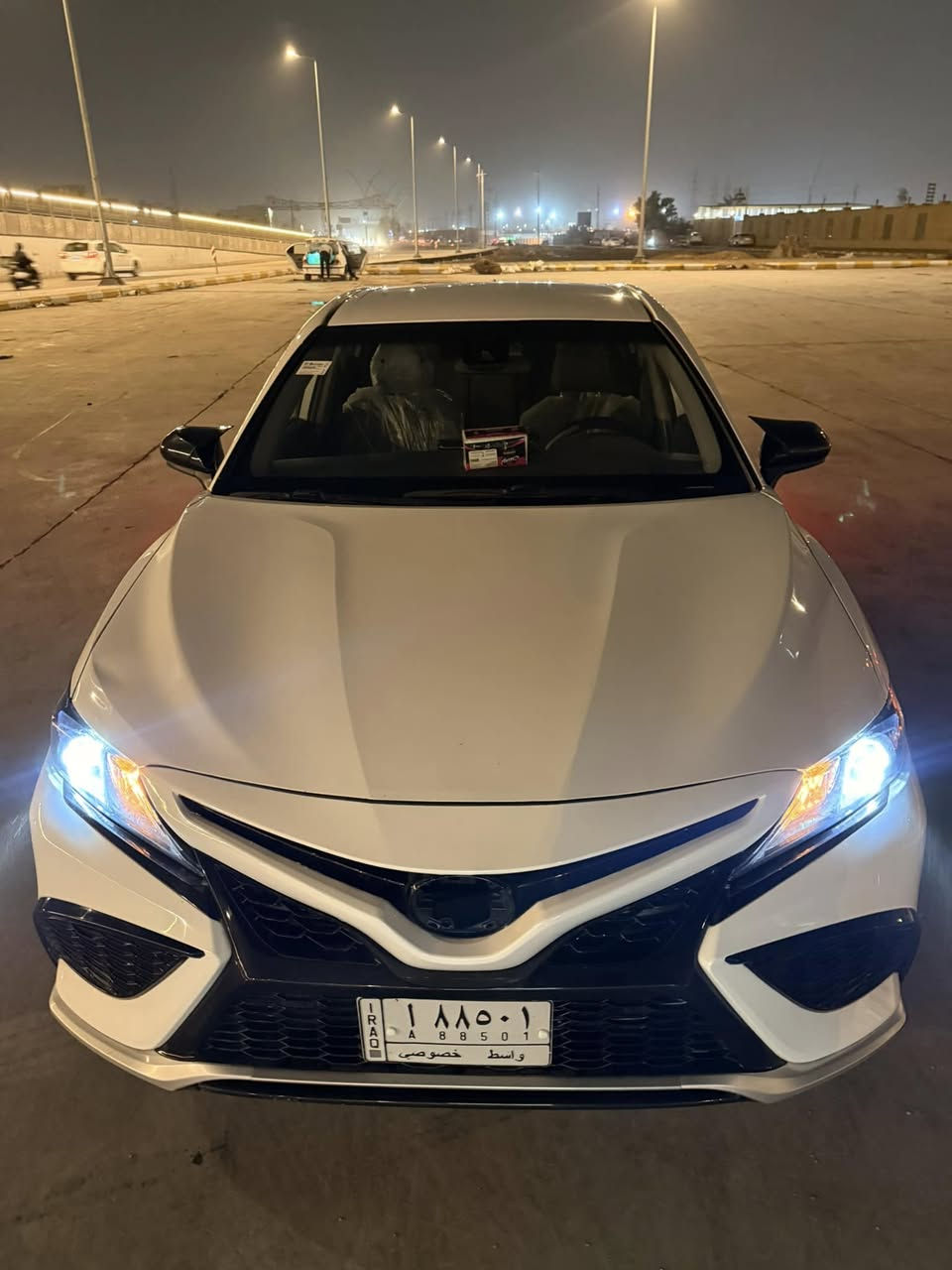 السلام عليكم 
كامري 2021 وارد امريكي حادثه جاملغ وبنيد ضربه خفيفه كلش 
ماشيه 112 الف السياره نضيفه 
السياره معدله ومزوده كلش هواي من ترتيب ويل ولايتات السياره اصل le وتم تحديثها بلكامل من الخارج TRD  كامل السياره حيل حلوه ونضيفه وكاعده 
السياره رقم واسط معوقين ب2028 تنفك المعوق موجود وكالة عامة باسمك 
السياره مصروف عليه كلش هواي 
172 ورقه وبيها مجال للشراي 
***********
