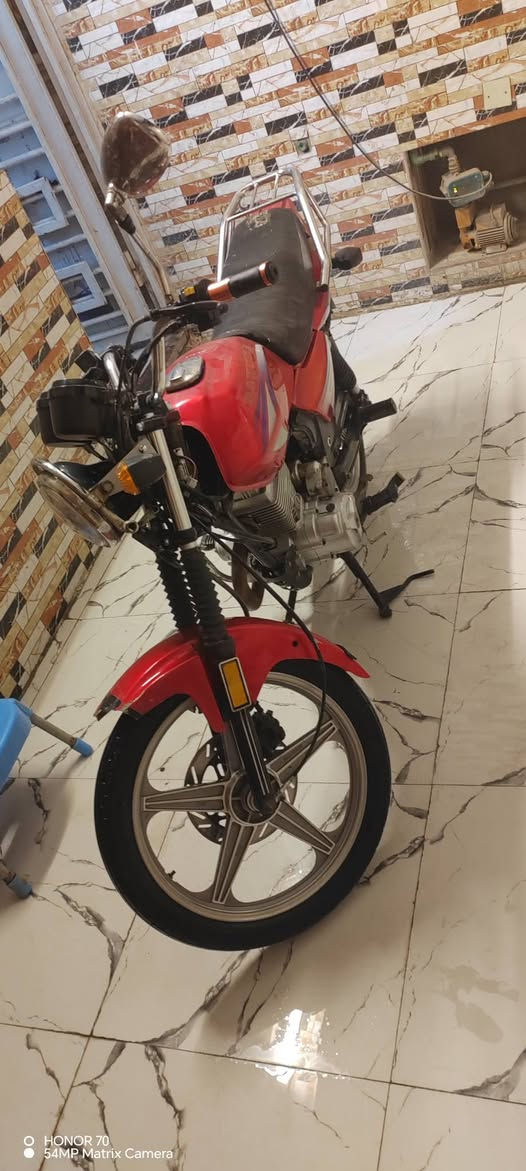 دايون عضم 2018 اصولي أوراق مكينة لا تبخير ولا تنقص ناعمة السعر 700 العنوان كربلاء البوبيات ***********
