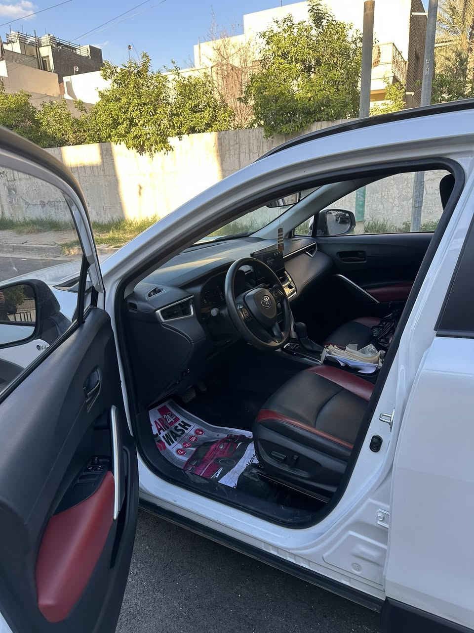 سلام عليكم
كورلا كروس2024 

مكفولة كفاله عامة 

ماشية 19 الف بعده جديدة 

كشنات جلد لونين 

كشن كهرباء

السعر 165 بيه مجال بسيط 

مكانه كاظمية

***********
