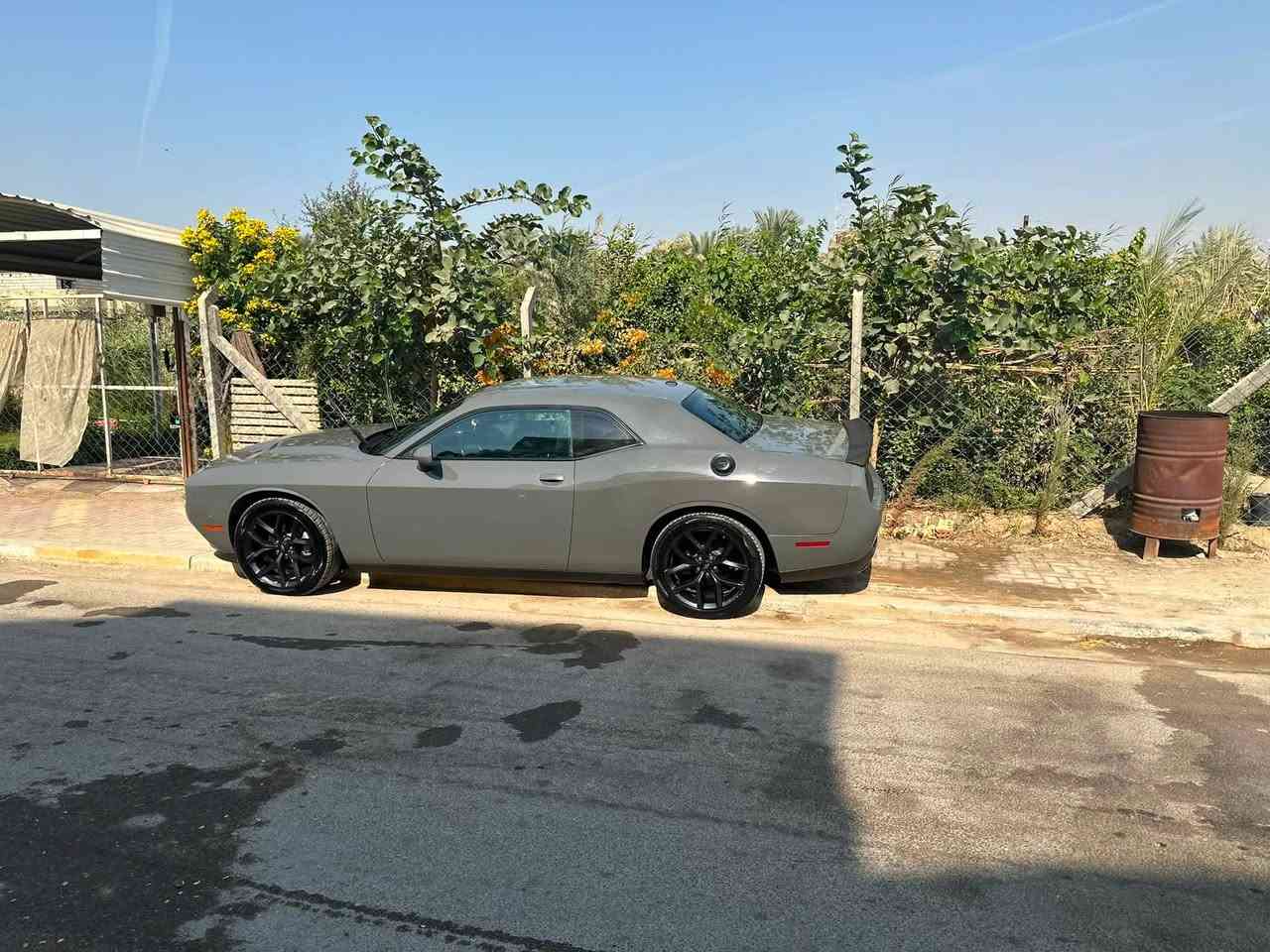 السلام عليكم
جالنجر موديل 2023 sxt 
 ماشيه 50 الف كيلو اللون إسمنتي   الحادث موضح بالصور 
للبيع او مراوس  حسب القناعه
***********
