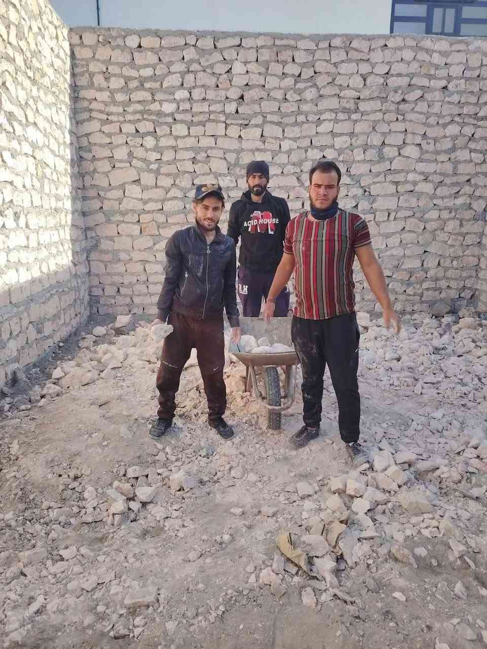 سلام عليكم  /  يوجد كادر عمل جاهز /  تصعيد مواد /  تنضيف بيوت /  تفليش /  تكشيط /  دفن نهري /  شقلنه ليل ونهار /  ومعداتنه جاهزه  ومالك دخل بكلشي تأخذ شقل جاهز مني سلمني شقل وتأخذ شقل جاهز / ماعليك بس تصال على رقم /// ***********
