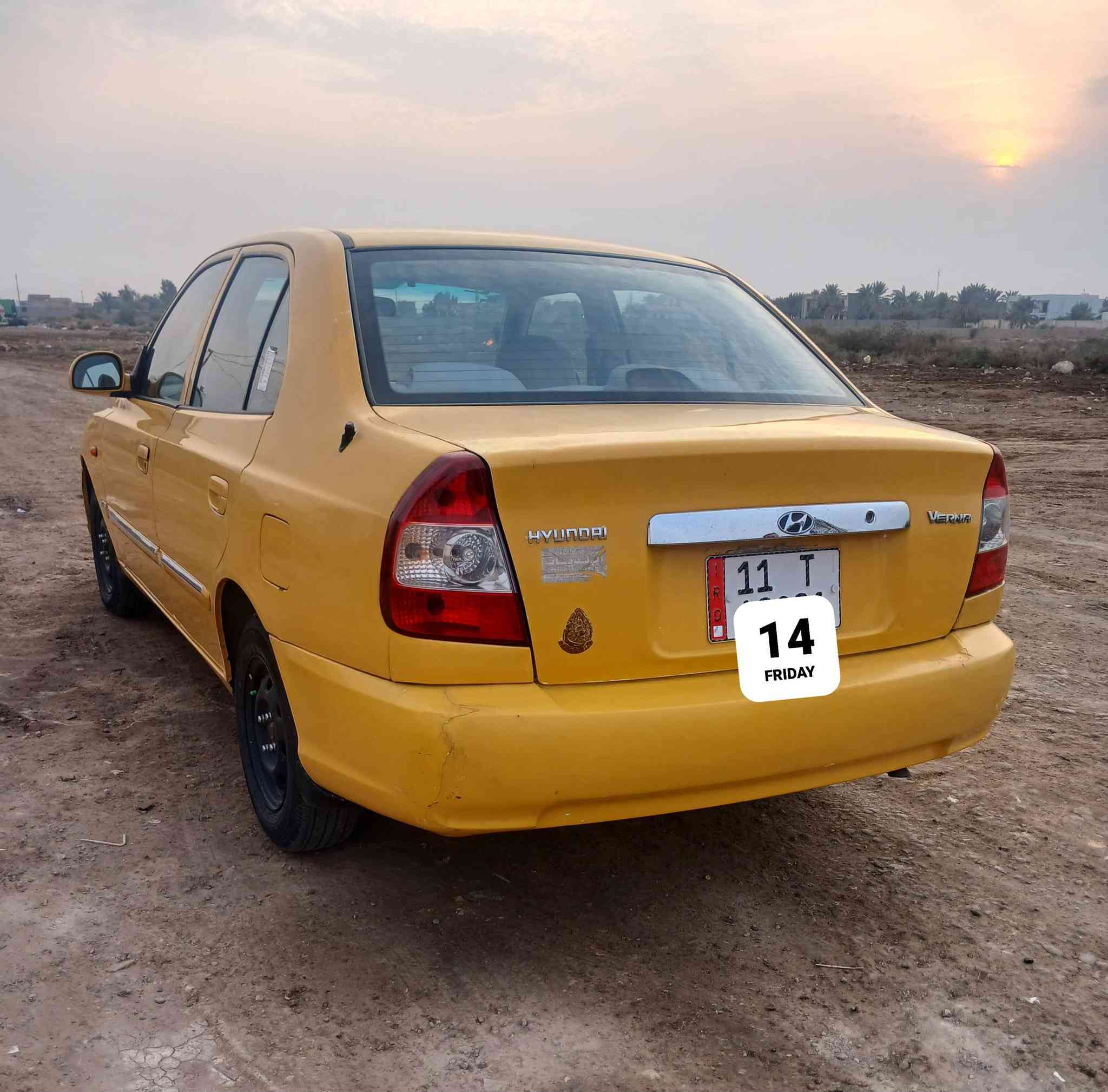 السلام وعليكم فيرنه 14 باسمي جاهزه من كلشي مامعيوده بلاديه مكينه جديده تبريد جديد تخم تاير صدر جديد بيه طخه بخشم البنيد زغيره السعر ٧٥ويه مجال بغداد زعفرانيه ***********
