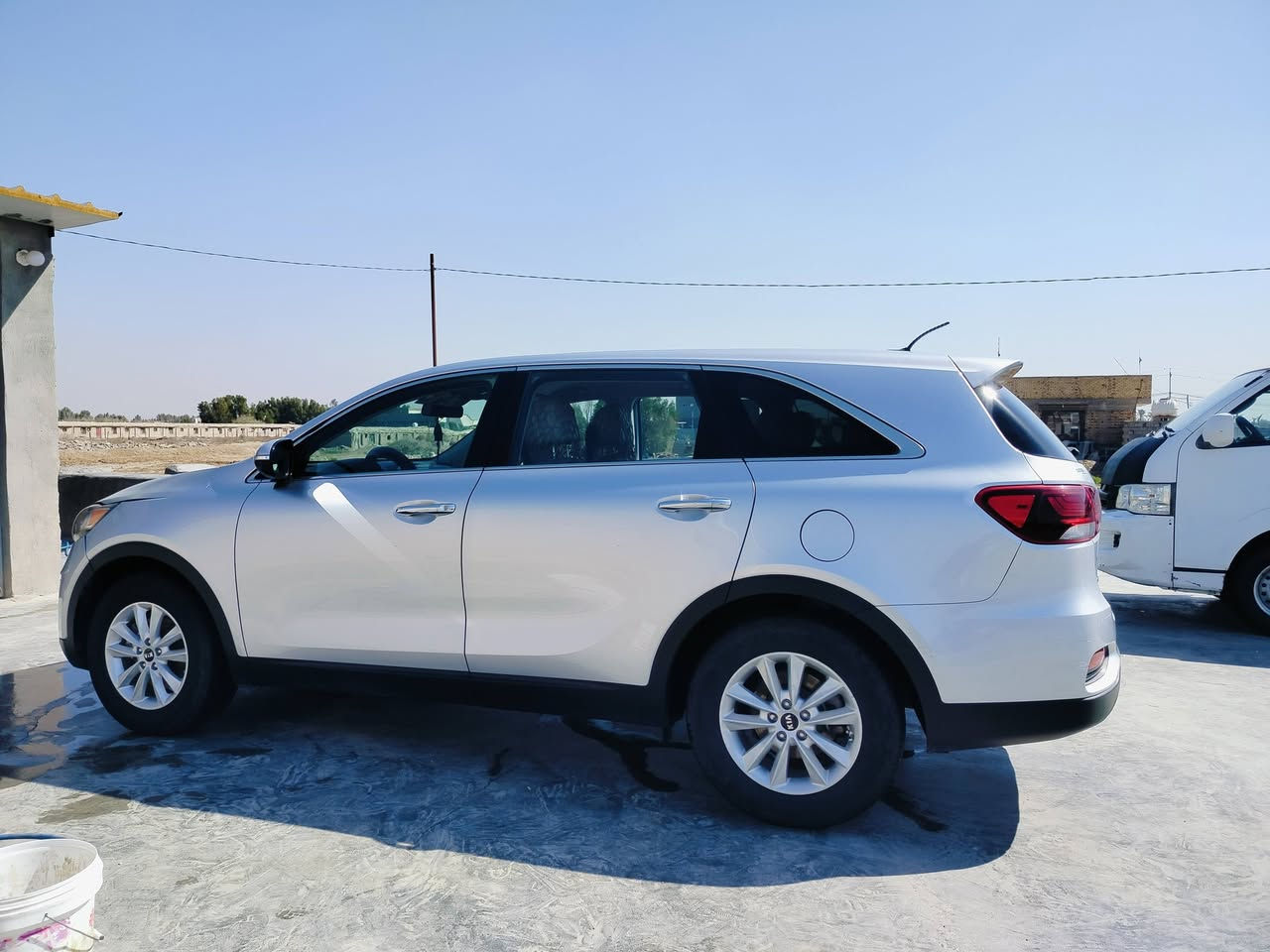 السلام عليكم سورنتو للبيع مديل 2019وارد امريكي بيه قطعه مبدله البنيد فقط رقم بابل بسمي سنويه 30تحويل ثاني يوم مكان السياره بابل السيارة خير من الله تبريد ثلج مال جناي مكينه 4سلندر السياره حلوه للاستفسار على الرقم 
***********
