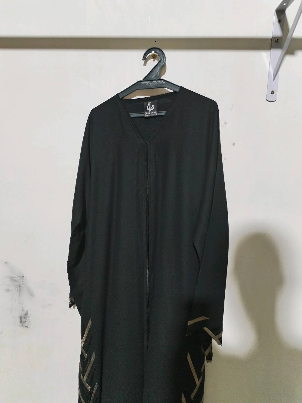 محل الخليج للالبسة النسائية الخليجية والاوربية بأرخص الاسعار عنوانه الفلوجه خلف جامع الصديق خلف الحديقه العامه اهلا وسهلاً بيكم دلعي نفسج وخليج مميزه 
رقم التواصل ***********
