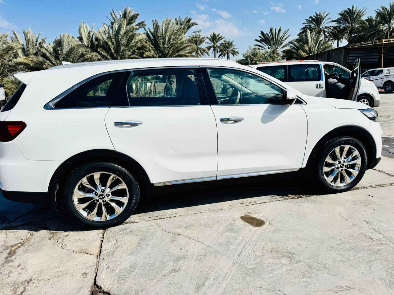 كيا سورنتو 2020 خليجي واحد عل واحد عد البنراما
السياره جديده ربع ماتصرف عليها 

كفاله عامه من التبديل والصبغ والبارد والشخط 

رقم بابل 

تحويل مباشر بسمي

مواصفات 

1_حجم محرك 6سلندر كفاله

2_تحكم ستيرن

4_شاشه بلاديه لمس (سايد بريك بصمه) 

5_ شاشه ترحيب (((( اريل نفكيشن))))

6_يدات نيكل بلادي 

7 منظومه زنون بلادية 

8_لدات امامي خلفي 

9_علامه سورنتو بالدوسه 

10_مري جانبيه شفط كهربائي 

12_بصمه تشغيل +بصمه ابواب 

13_ أشاره ترحيب باليدات عند الاقتراب 

11_كشنات كهرباء عدد 2 كشنات 

15_حساسات امامي وخلفي 

16_لايت ثلاث عدسات بلادي (((((دبل شفتات )))))

17_انظمه قيادة عدد 4

18_ 3قطع تبريد 

19 _سبعه راكب (((((دبل شباك)))))

20_صندوق كهربائي 

21 ((((4كامرات )

23_بردات خلفيه بلادي

25 _ويل ستيل حجم 19 (((تخم تايرات جديد)))

26_شحن واير ليس () ((((بطاريه جديده))))

27_ سياره ماشيه75 حقيقي شرط الفحص 

28_ فابلون شركه بعده +

29 _محرك كير كفاله عامه شرط من كلشي 

30 _سياره جديده بمعنى الكلمه واحله من الصور 

31_ اعتذر عن مراوس فقط بيع 

32_صدر شركه مامبدل شي

سياره جديده ربع ماتصرف

رقم صاحب السيارة مكان السياره بابل 

*********** مكلف بالنشر
