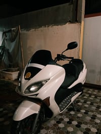 فورزة  0 8 للبيع  جاهزة من كلشي كهربائيات كلهة شغال لايت زنون امامي  ب...