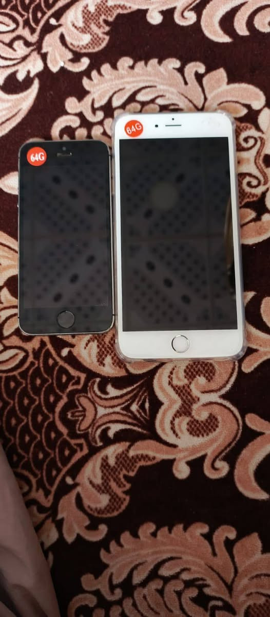 ايفون 6 بلاس ذاكره 64 ويا سماعته الاصليه
وايفون 5s ذاكره 64 ويا شاحنه الاصليه 
جديدات لوك  نظافه 99 بالميه
بعد شحجي النظافه مبينه بالصور
السعر ب180 ثنينهن وللتفاصيل أكثر مراسلة الرقم
***********
