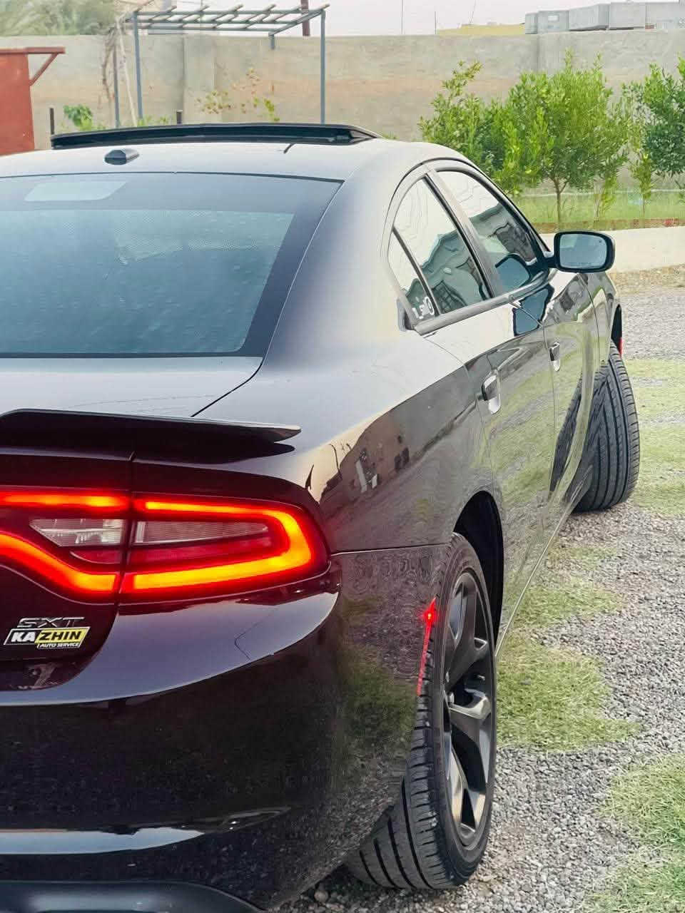 السلام عليكم
جارجر sxt plas فول مواصفات 
موديل 2017 وارد كندي هارلم 
بدون ضرر بيها ٣ مكانات بارد فقط 

مواصفاته عداد 260 
فتحه 
بصمه  
محرك 6سلندر
 تبريد قطعتين 
كروز سرعه 
شاشه كبيره 
كامره خلفيه  
كير ٨نمر 
كشنات حار بارد حضن 
سياره نظيفه  بدون ايرباك ولا دواخل  
محرك گير شرط 
حداديه شرط 
ماشيه 130  ميل استخدام شخصي ما مشتغله خط مكانه صلاح الدين  رقم اربيل بأسمي   والسياره كل نقص مابيها 

***********
***********

