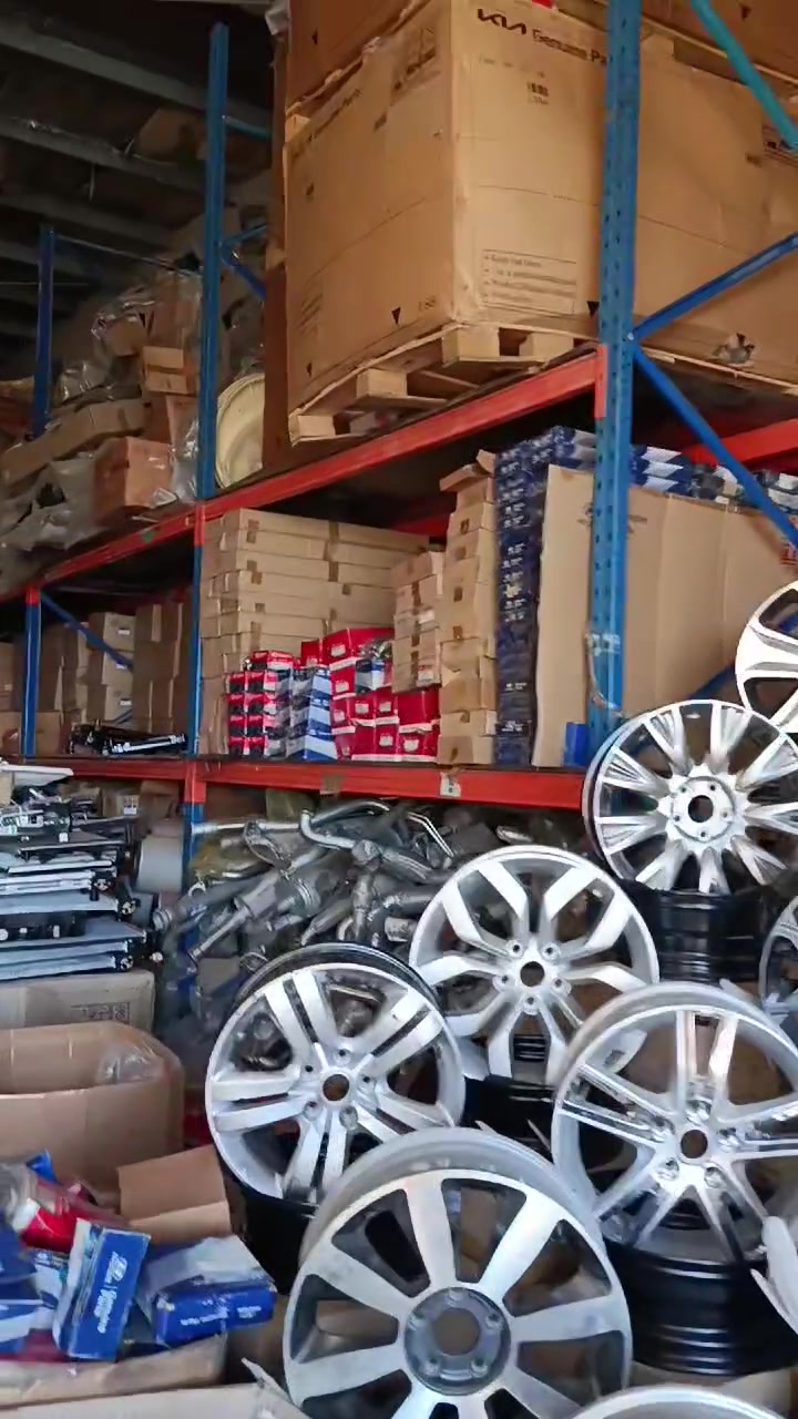 قطع غيار كيا هيونداي جديد البيع جملة كامل الكمية القطعة 5 دولار 00971553324487


**إذا كنت صاحب هذا الإعلان وتريد حذفه لأي سبب، رجاءا أرسل رسالة إلى الدعم الفني**