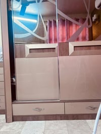 غرفه تركيه ثقيله الميز لتواليت جبير وضخم 6 مجرات ويا مجرات 6 اي شخط ما...