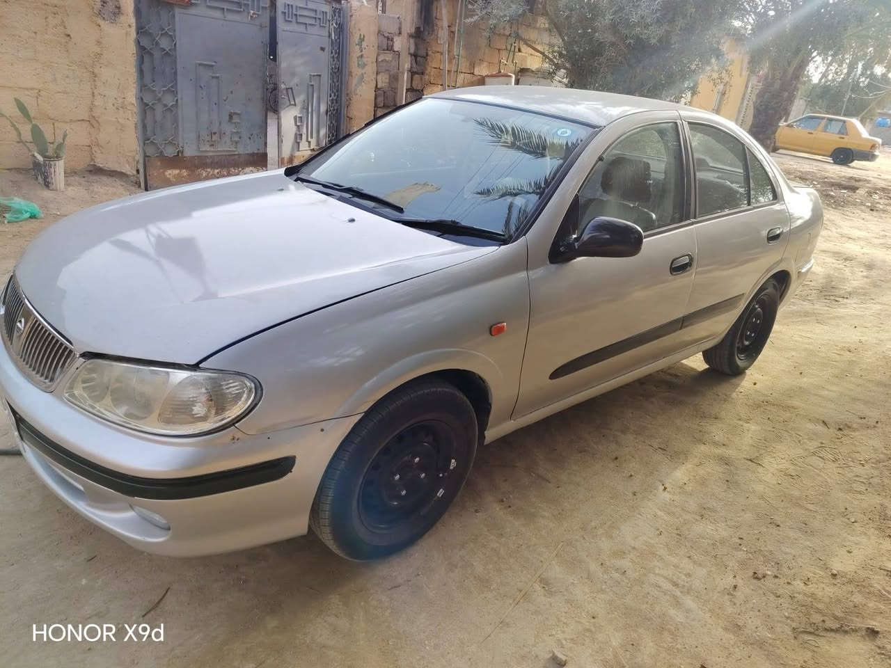 سلام عليكم
نيسات سني موديل 2000
رقم دولي جاهزه 
مكاني كربلاء 
السعر 55
***********
