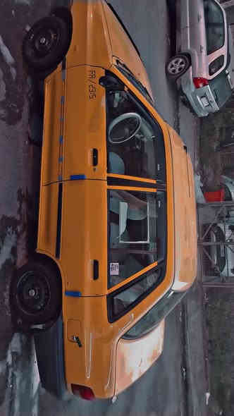 سلام عليكم مرخصت مدير الكروب سايبه موديل 2012 كامله كبل لشارع سياره مصفره هيه أو تحويل مباشر بسمي مكان بغداد حي تونس سعر 30 بيه مجال  اتصال على رقم ***********
