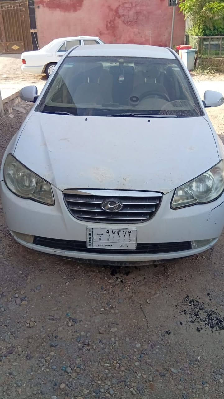 النترا ٢٠٠٨ رقم بغداد بأسمي كير مكينه مكفولات تبريج ثلج بيها جاملغين وبنيد أثر طخه خفيفه والباقي مكفول. مكاني بغداد ابو غريب
***********
