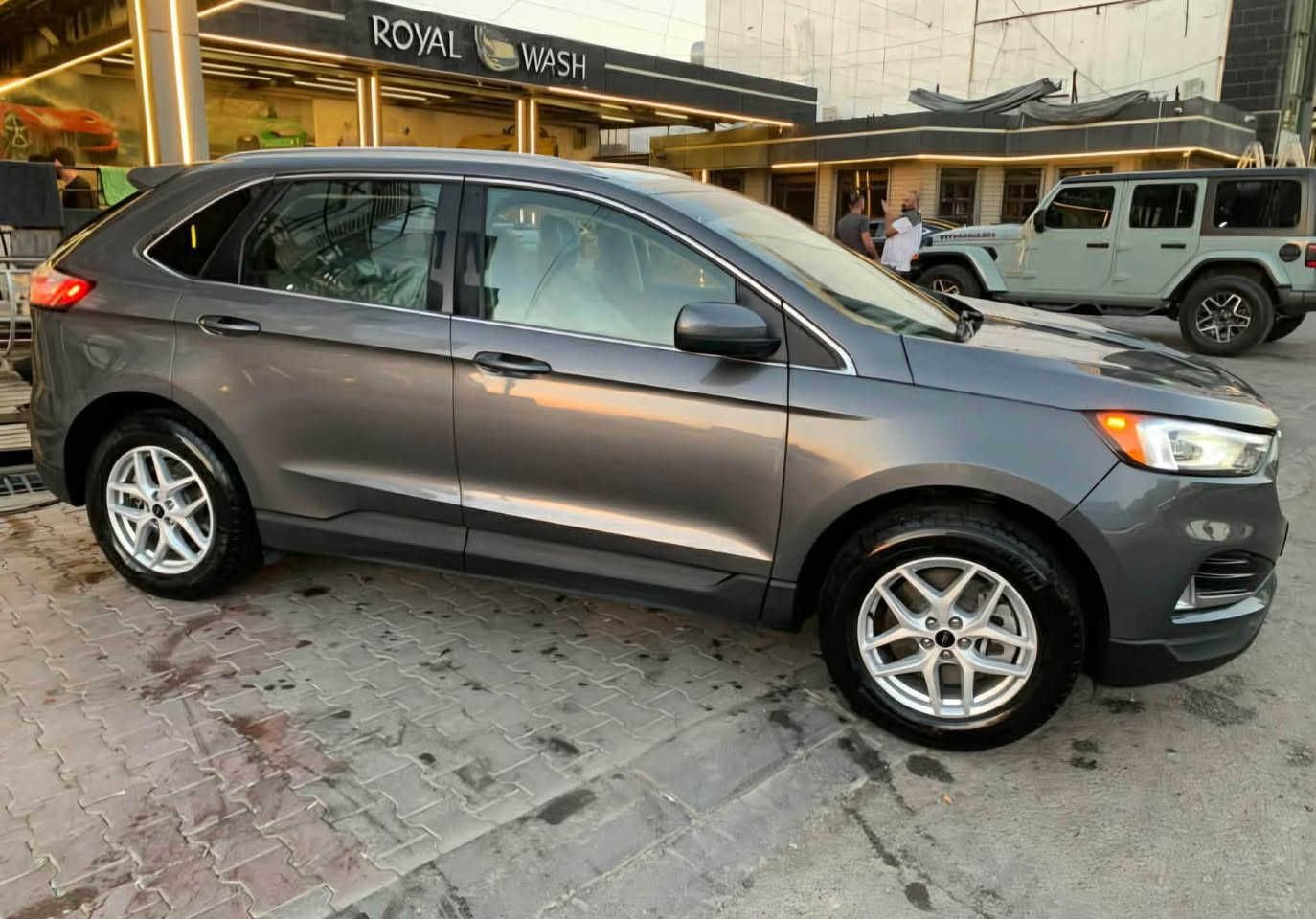 فورد ئیدج موديل SEL 2023
 گێڕو مەکینەی مەزبوت 
سەنەوى٢٠٣٠ تازەيه 
مه كينه ٤ بستون 2.0 توربۆ
 ٣٩٠٠٠٠ هەزار ڕۆشتووە
یەک پارچه بوياخ بێ ناوگرتن
دەبڵ ئەكسل
رادار
شەغال
ئۆتۆ هۆڵد
برێك بەسمه
خەتى جاده
تەبريد مەركەزى
لايت ليد
كوشن كارەبا
شاسه گەوره تێسلا
كوشن هيتەر
سوكان هيتەر
سنوق كارەبا
به سمه
186$ 
ث.م *********** السليمانية, العراق
