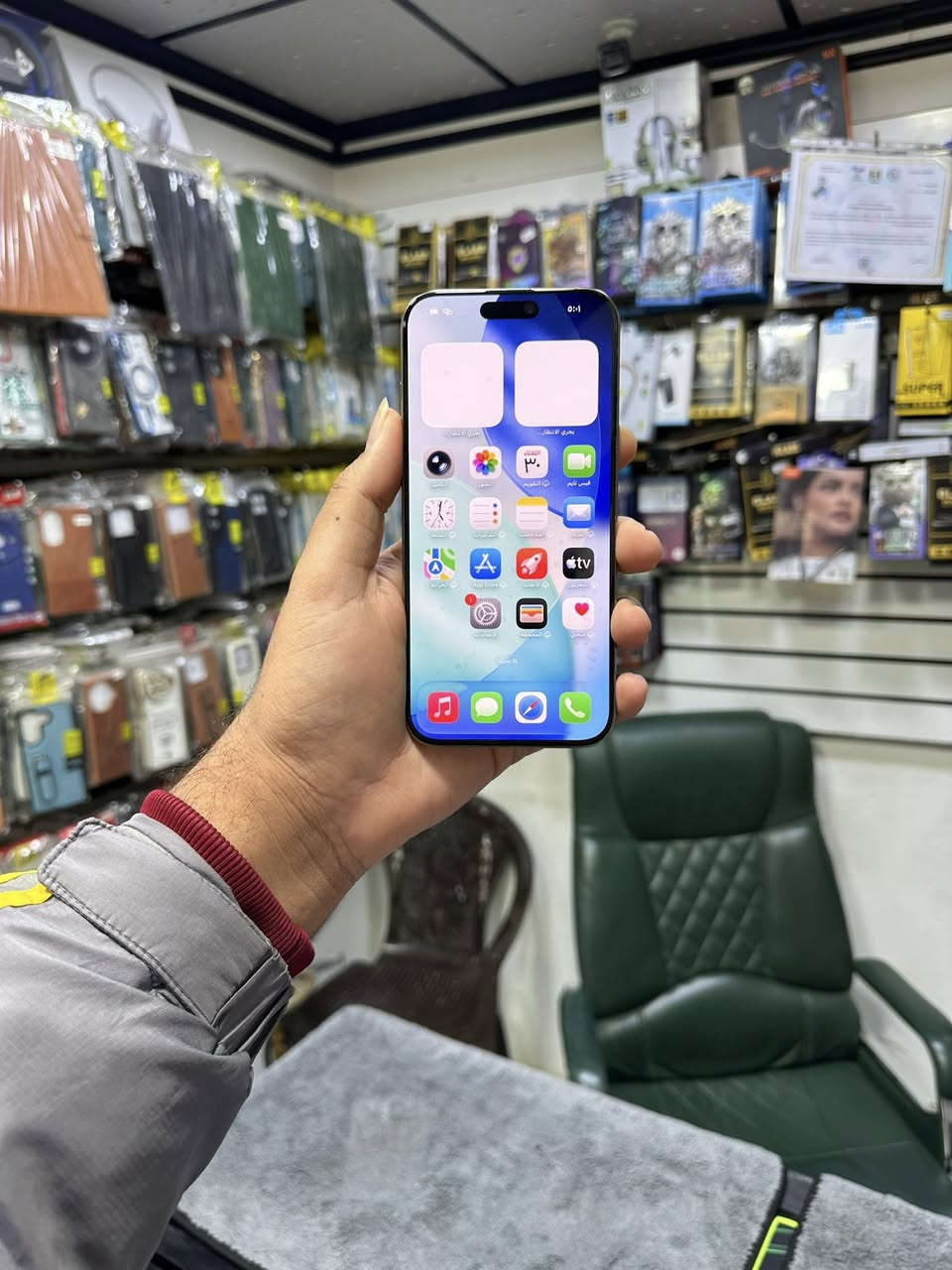 للبيع فقط
16 برو ماكس

جهاز نظيف وشرط ما مفتوح وحاسبة نورمال ويا كيبلو الاصلي 

ذاكرة 256 

بطارية 92‎%‎

دبل سيم 

نموذج MZAA

شراي تعال خاص او اتصل

***********

***********

سعرو  مليون و350
