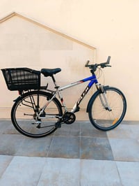 ‏ ‏دراجة #ترحال ماركة ياباني  FUJI  ‏ ‏حجم  28 فريم   50  ‏الفريم مضلع...