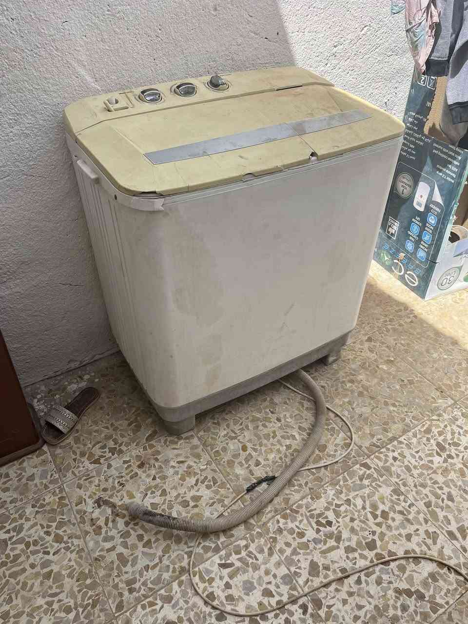 غساله نظيفه وشغاله سعره٤٠


**إذا كنت صاحب هذا الإعلان وتريد حذفه لأي سبب، رجاءا أرسل رسالة إلى الدعم الفني**